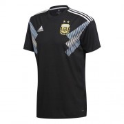 Форма сборной     Аргентины по футболу 2018  Гостевая (комплект: футболка + шорты + гетры) 