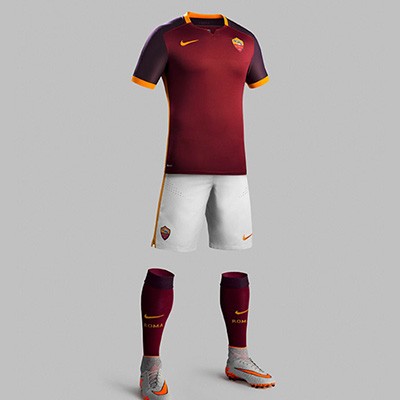 Форма футбольного клуба Рома 2015/2016 (комплект: футболка + шорты + гетры) 