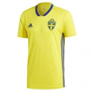 Форма сборной    Швеции по футболу 2018  Домашняя  (комплект: футболка + шорты + гетры)
