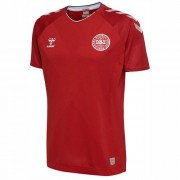 Форма сборной        Дании по футболу 2018  Домашняя  (комплект: футболка + шорты + гетры) 