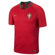 Форма сборной      Португалии по футболу 2018  Домашняя  (комплект: футболка + шорты + гетры) 