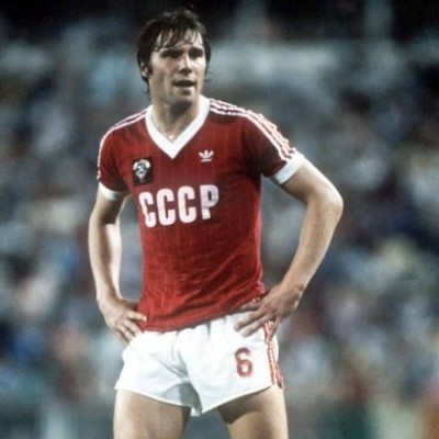 Форма сборной СССР по футболу домашняя 1982/1984 (комплект: футболка + шорты + гетры) 