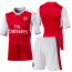 Форма футбольного клуба Арсенал 2016/2017 (комплект: футболка + шорты + гетры) - Форма футбольного клуба Арсенал 2016/2017 (комплект: футболка + шорты + гетры)