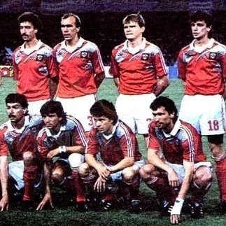 Форма сборной СССР по футболу домашняя 1990 (комплект: футболка + шорты + гетры) 