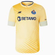 Форма футбольного клуба Порту 2022/2023 Гостевая (комплект: футболка + шорты + гетры)