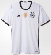 Форма игрока Сборной Германии Маттиас Гинтер (Matthias Ginter) 2015/2016 (комплект: футболка + шорты + гетры)